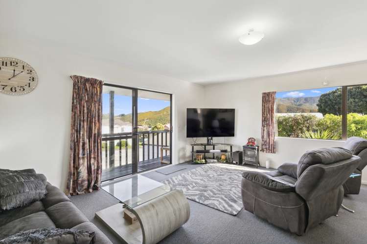 2 Murchison Street Island Bay_4