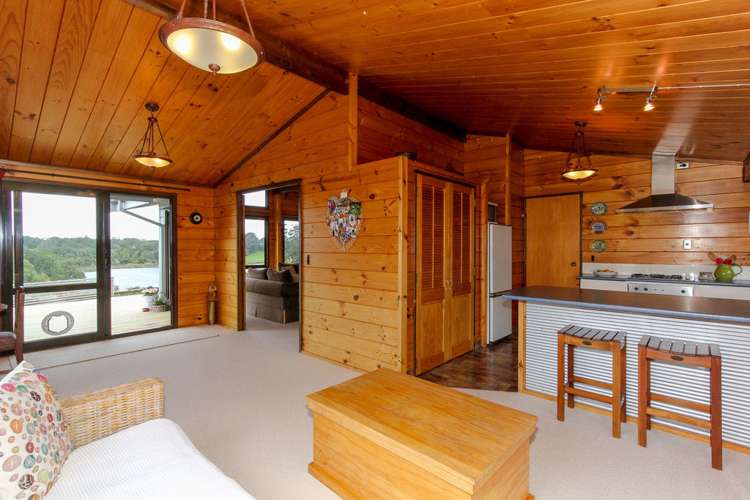 9 Ash Place Whalers Gate_8