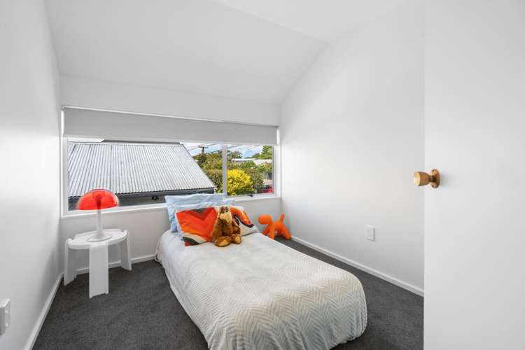 2/37 Avalon Street Richmond_11