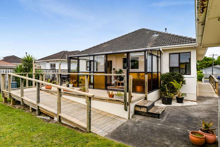 23 Waimea Street Westown_21