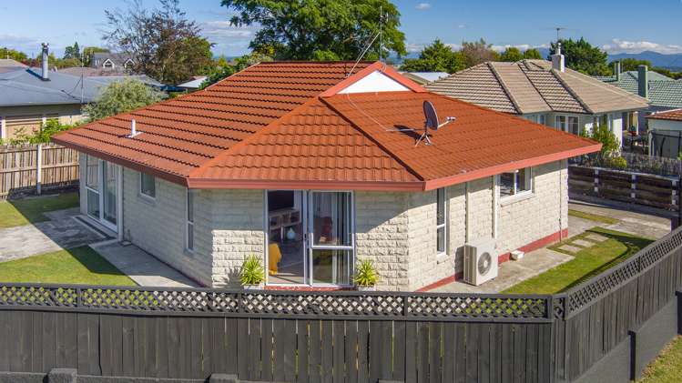 46 Polstead Road Stoke_10