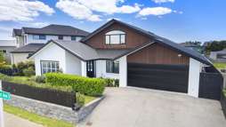 Grand Solid Kiwi Built Brick Home in Ardmore