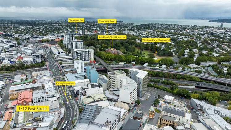 1/12 East Street Auckland Central_20