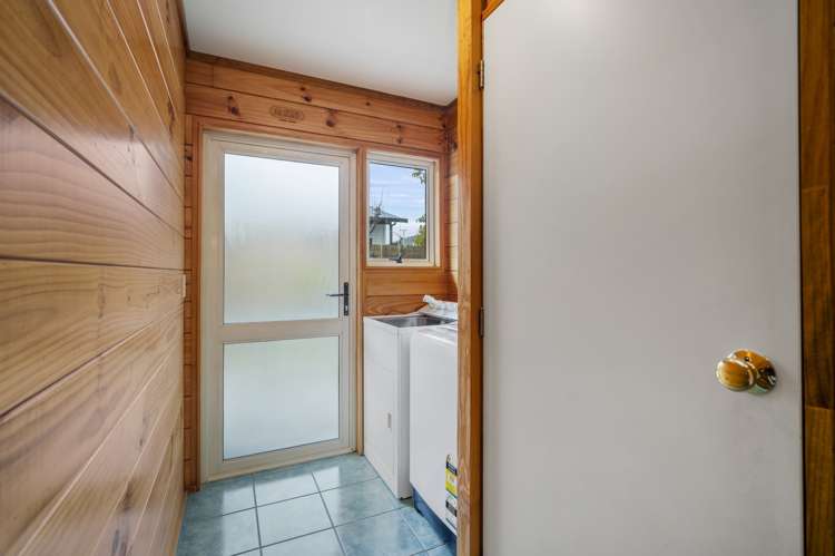 14 Tamatea Road Taupo_10