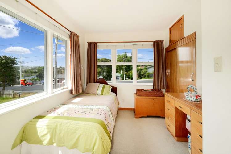 26 Kaipatiki Road Glenfield_17