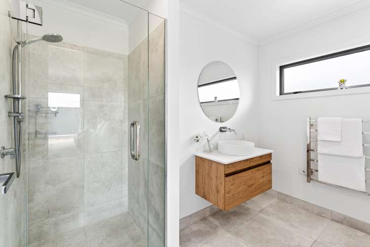 90 Hunter Drive Awatoto_17