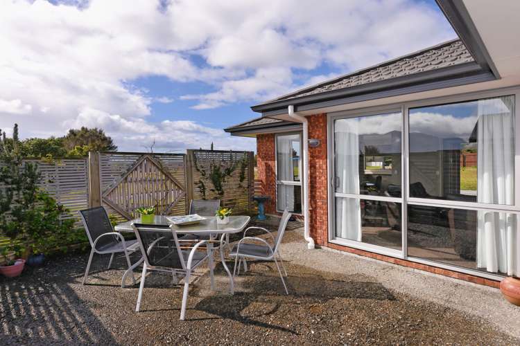 5 Ruataniwha Drive Collingwood_18