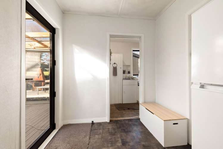 2 York Street Tapanui_16