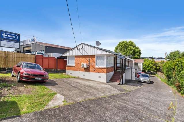 1/4016 Great North Road Glen Eden_2