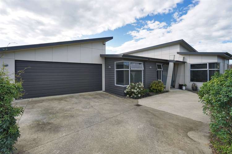 31 Mickelson Avenue Rototuna_1