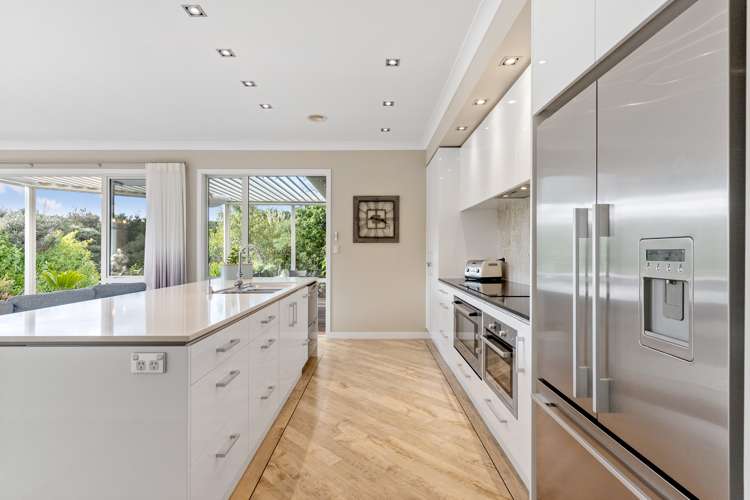 9 Beachwood Drive Hatfields Beach_5