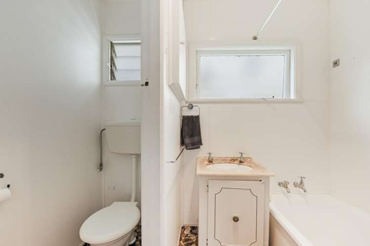 2/205 Nile Street East Maitai Valley_9