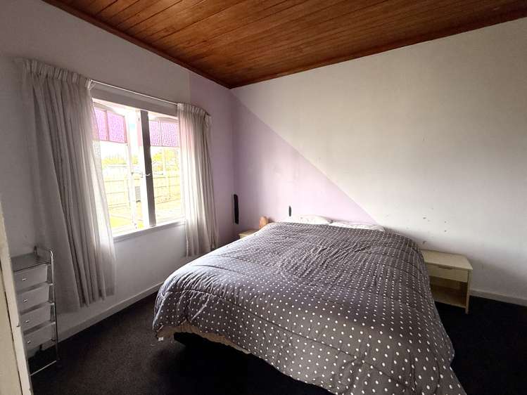 63 Elles Road Otautau_16