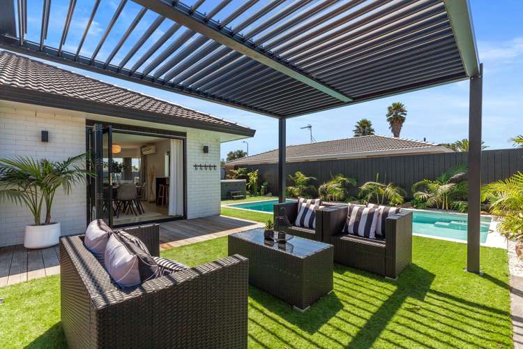 78 Pacific View Road Papamoa_11