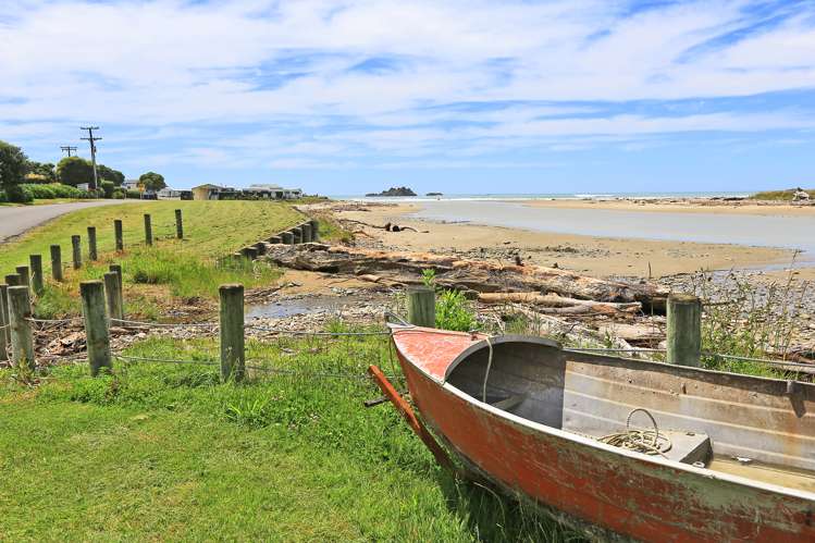 14 John Ross Place Central Hawkes Bay Coastal_21