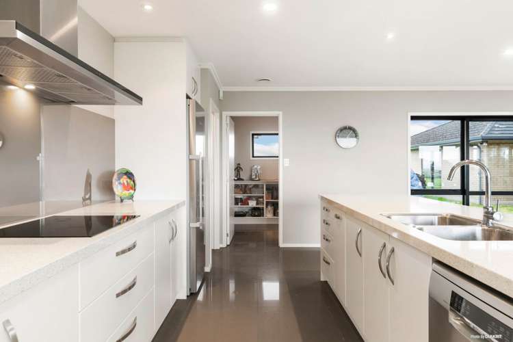 184 Grahams Beach Road Awhitu_9