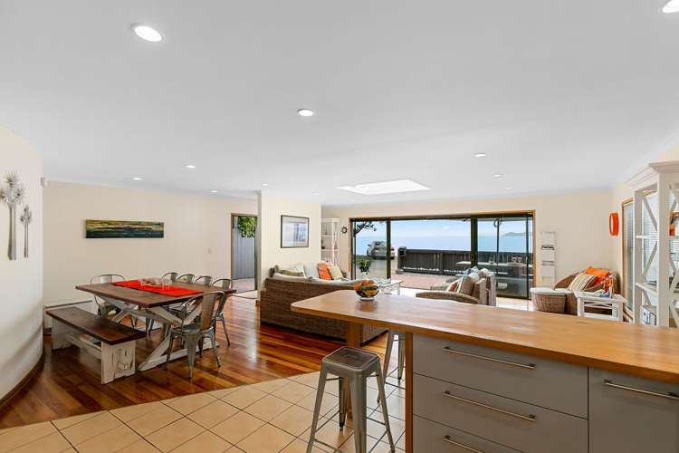 10 Ocean Parade Pukerua Bay_7