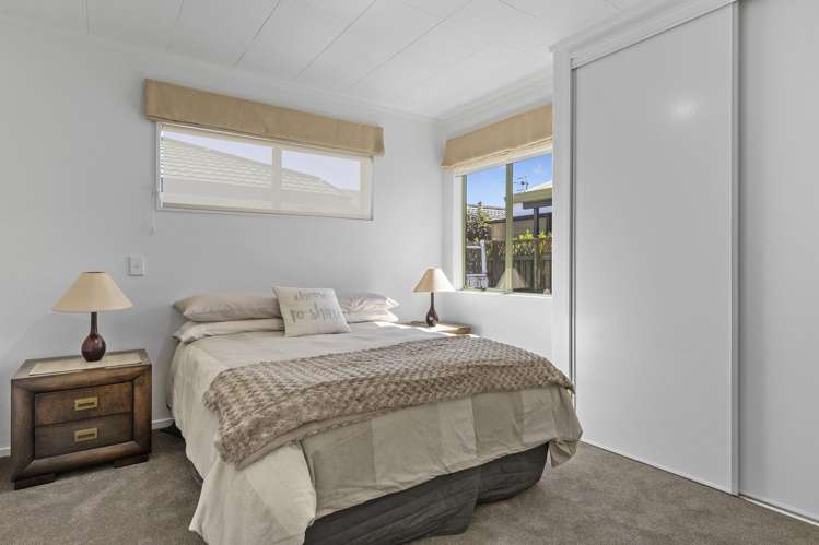 2/93 Rifle Range Road Central_9
