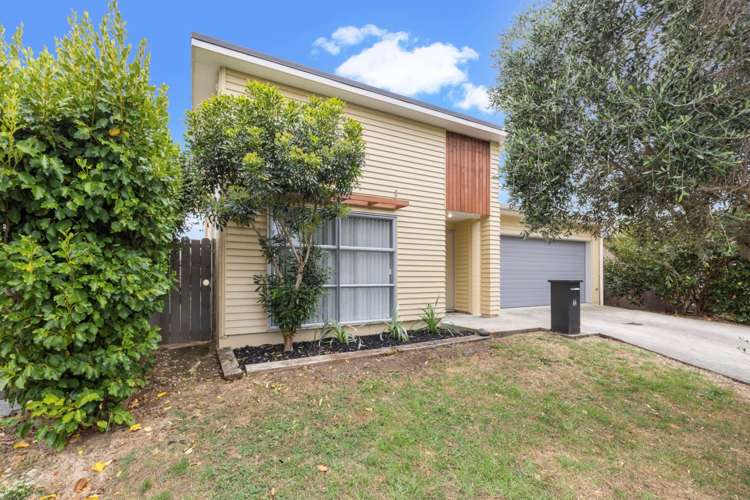 64 Popokatea Drive Takanini_12