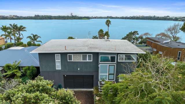 1/49 Lake View Road Takapuna_4