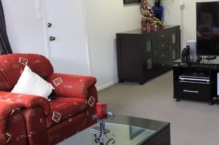 1/65a Gardner Avenue New Lynn_11