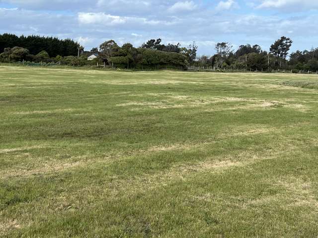 16 Amos Way Otatara_2