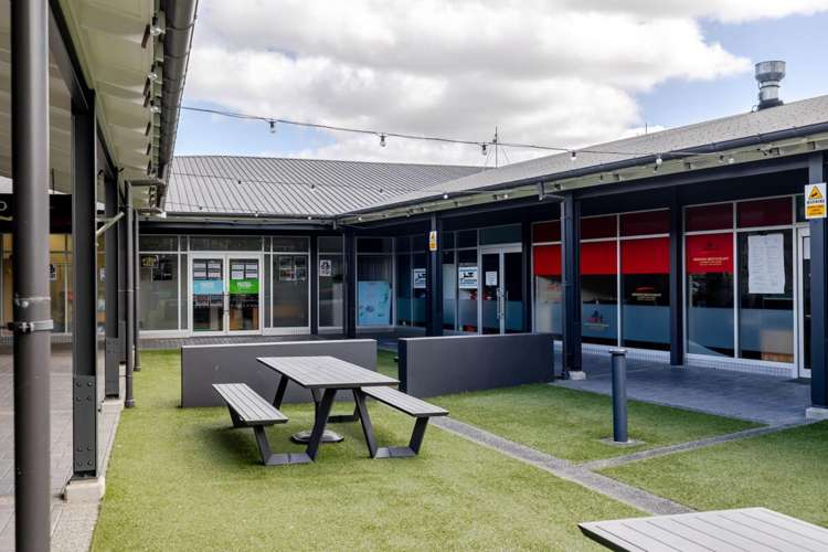 194 Ruapehu Drive Fitzherbert_3