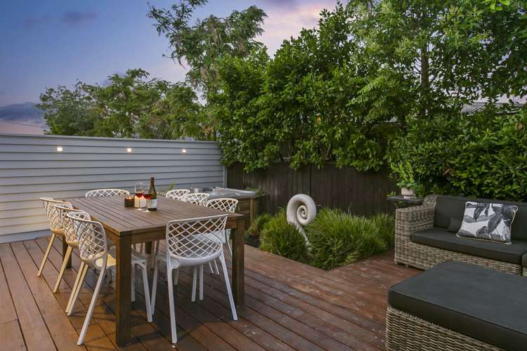 27a Mountain View Road Morningside_24