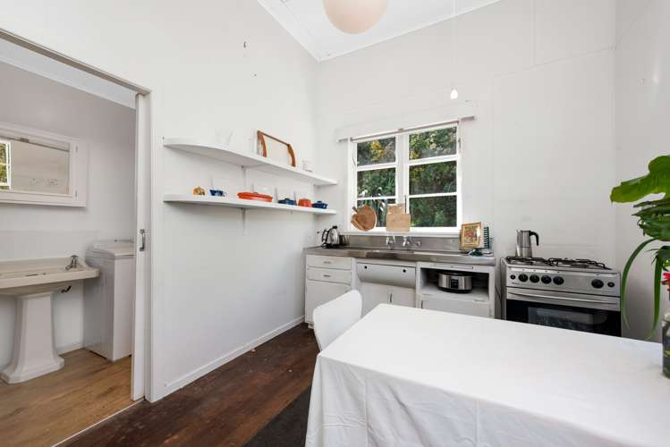 5 Busaco Road Hataitai_13
