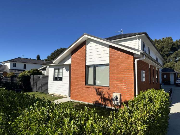 1A/23 Hibiscus Avenue Hamilton Lake_11