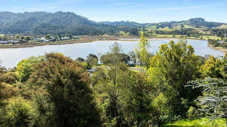 12 Patton Place Tairua_2
