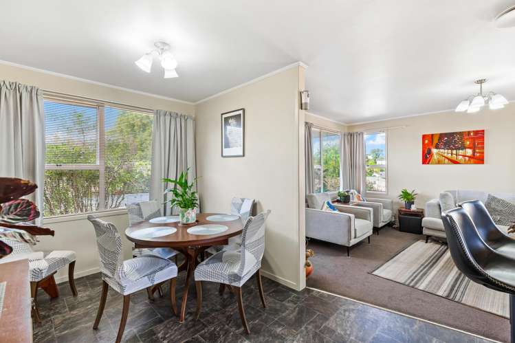 27 Clyma Place Massey_20