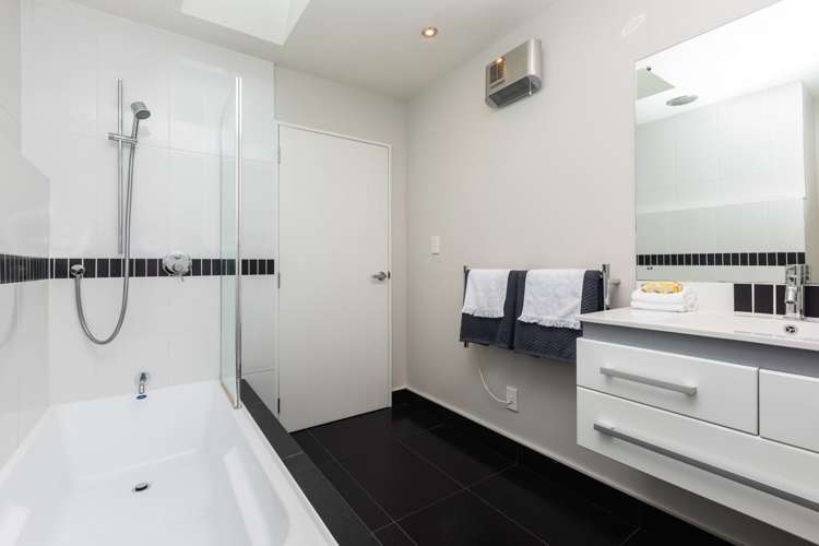 17 Ayr Street Riccarton_18