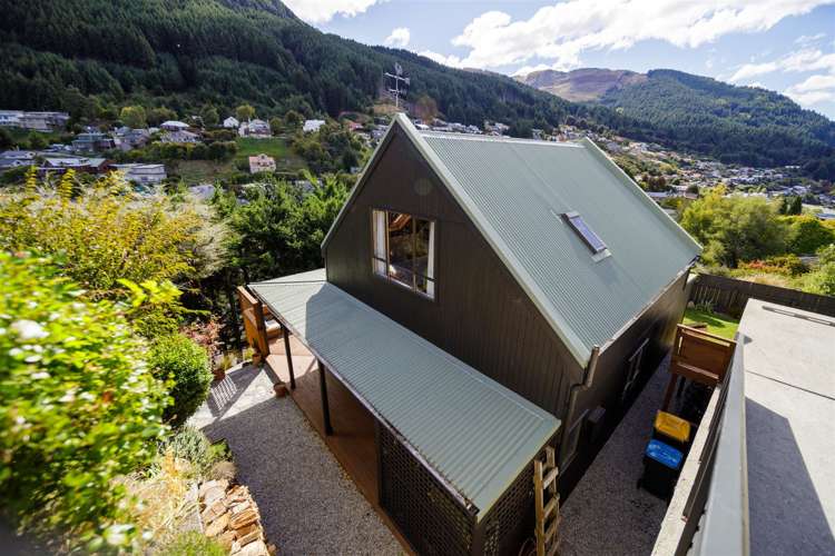 3 Pine Lane Fernhill/Sunshine Bay_5