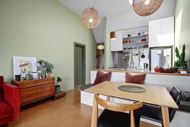 46/46 Hiropi Street Newtown_2