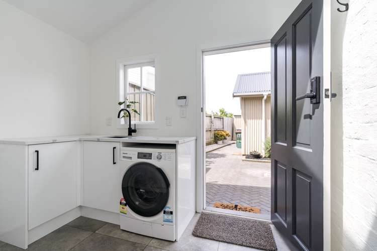 177 Grey Street Onehunga_23