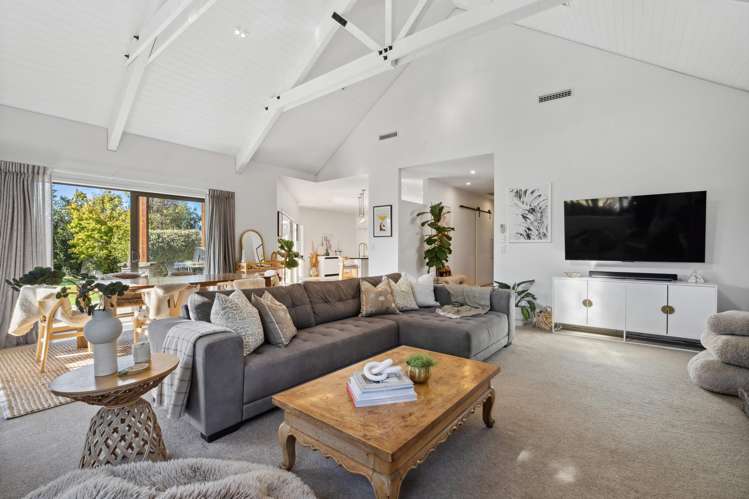 916 Aubrey Road Albert Town_8