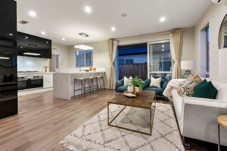 24 Mackay Drive Greenhithe_5