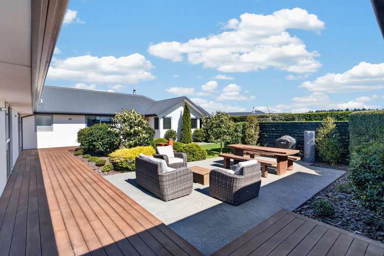 16 Landsborough Drive Darfield_23