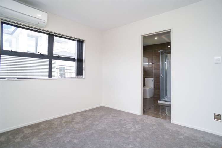 20a Hepburn Road Glendene_11