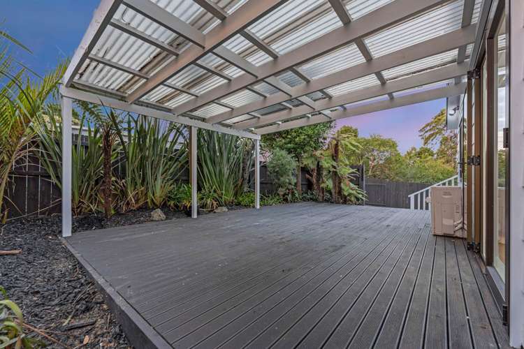 18B Glengarry Road Glen Eden_25