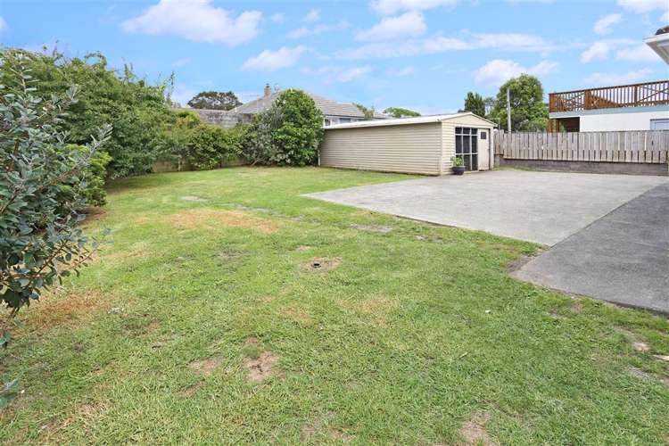 15 Henderson Valley Road Henderson_6