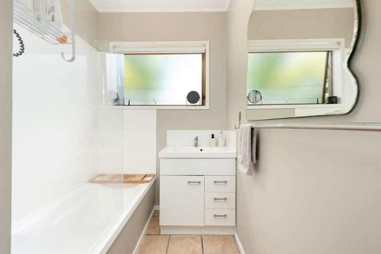 23b Gobray Crescent Mount Maunganui_8