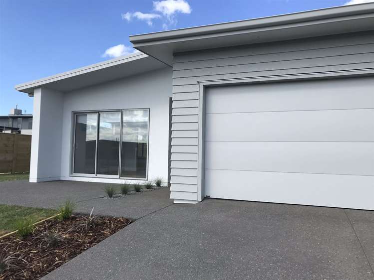 11 Awatira Drive Papamoa_12