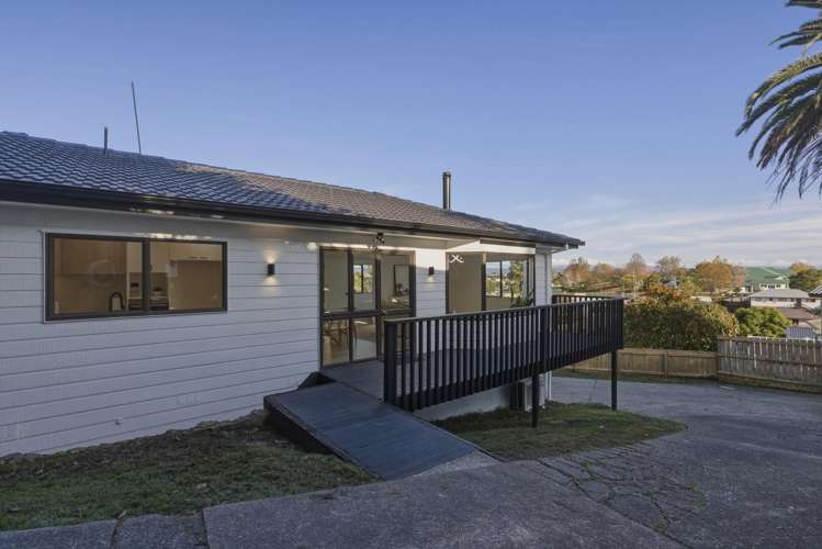 14 Pelorus Street Welcome Bay_11