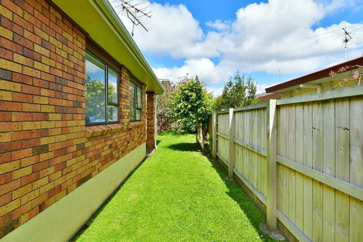 2/428 Hibiscus Coast Highway Orewa_17