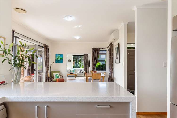 10 Seamount Drive Red Beach_11