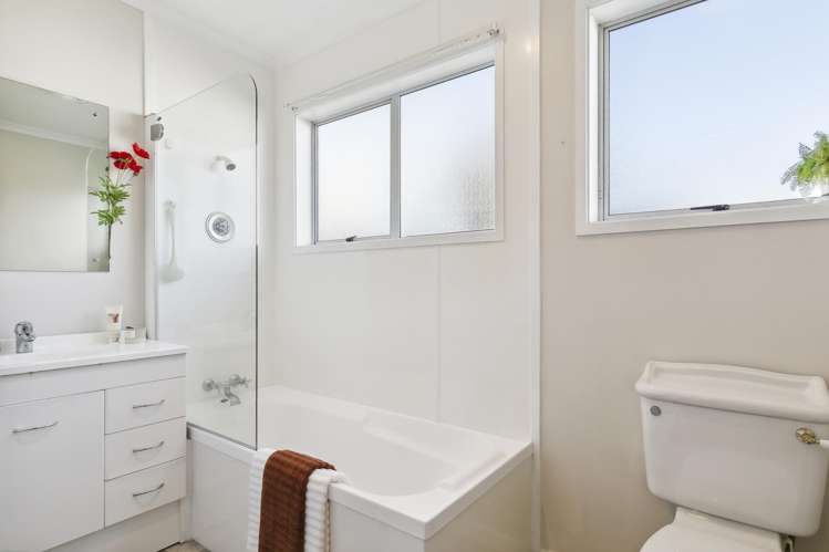 8 Halswater Drive Churton Park_14