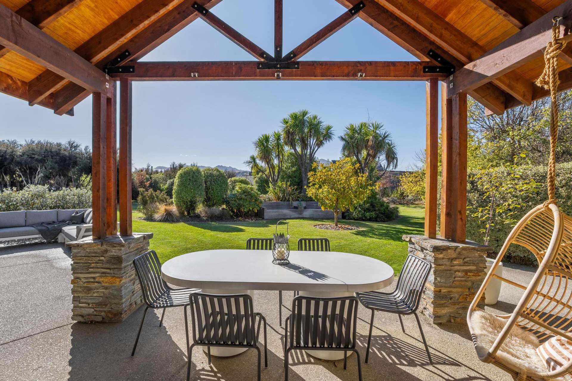 916 Aubrey Road Albert Town_0