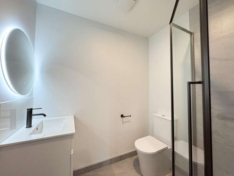1/16 Molley Green Place 10044_11